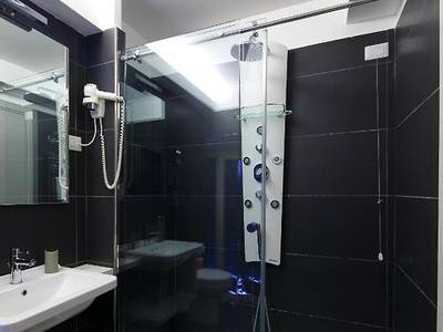 NearHome Smart Suites