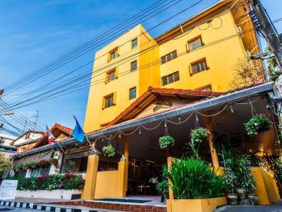 Rux Thai Guest House