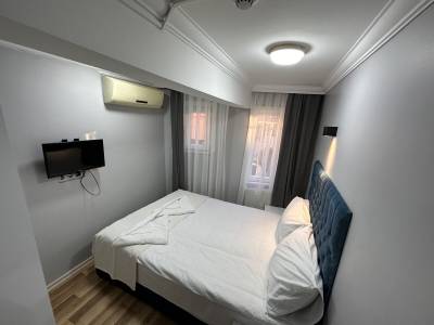 HUXLEY Hotel Old City