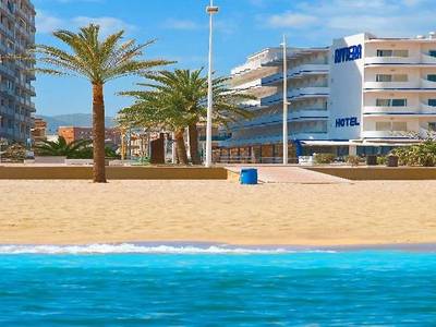 RH Riviera - Erwachsenenhotel