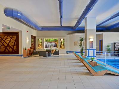 Karinna Hotel Convention & Spa