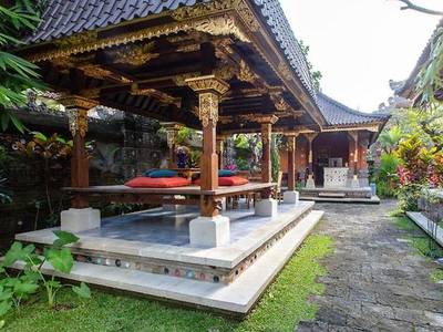 Dwaraka The Royal Villas