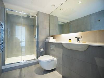 Staycity London Deptford Bridge Station