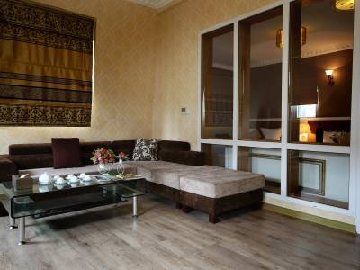 Nesta Hanoi Hotel - To Hien