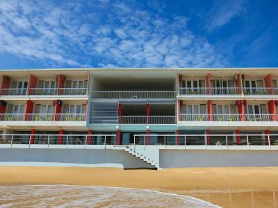 Coral Rock by Bansei Hikkaduwa