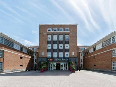 Crowne Plaza Liverpool John Lennon Airport