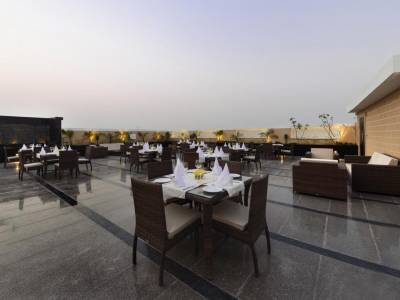 Crystal Sarovar Premiere