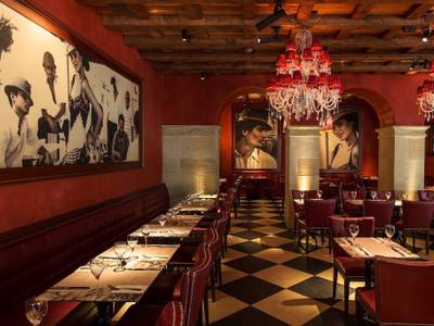 Renaissance Lucerne Hotel