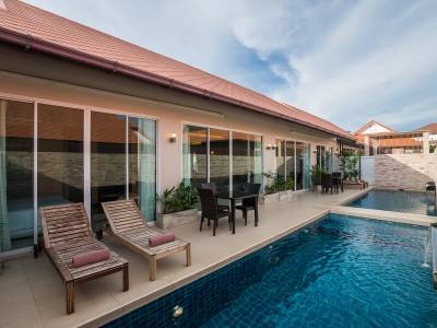 The Ville Jomtien Pool Villa Resort