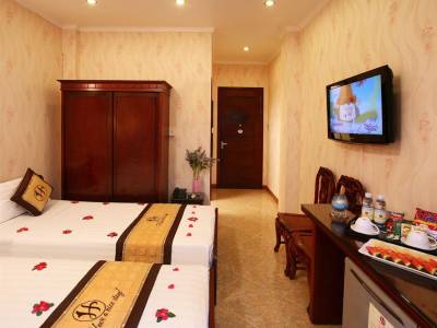 Centre Point Hanoi Hotel