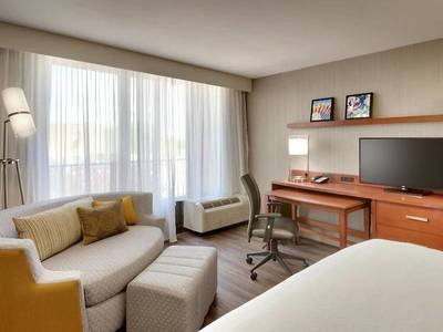 Courtyard by Marriott Albuquerque