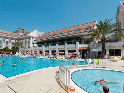 Side Story Resort & Spa