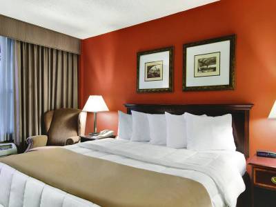 Best Western Plus Dallas Hotel & Conference Center