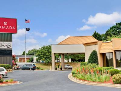 Wingate by Wyndham Houston Bush Intercontinental Airport IAH