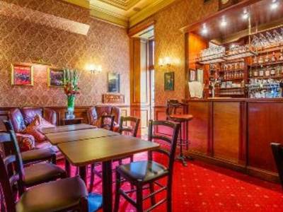 London Elizabeth Hotel