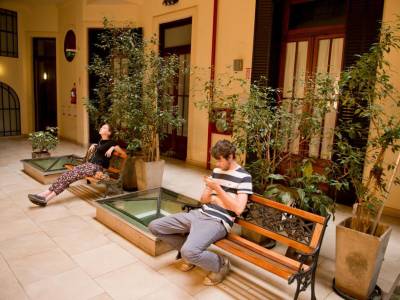 Milhouse Hostel Avenue