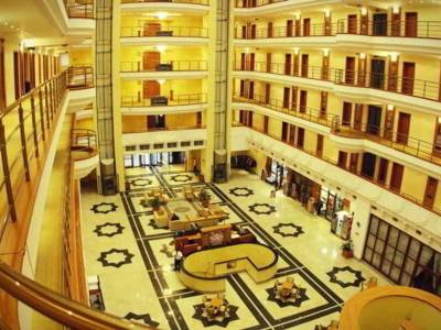 Registan Plaza (Foto)