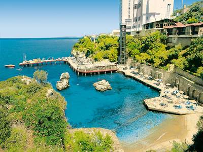 Korumar Hotel De Luxe