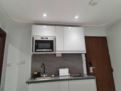 London Plaza Serviced Apartments