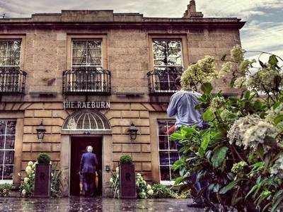 Raeburn House