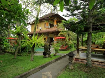 Uma Sari Cottage