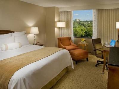 Toronto Airport Marriott Hotel