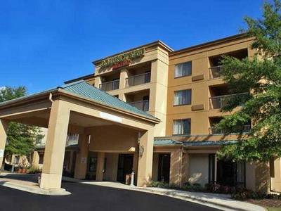 Courtyard Birmingham Colonnade