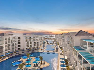 Charm Life Paradise Resort