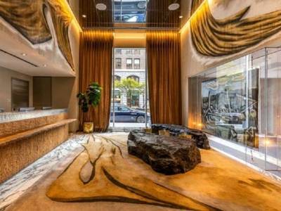 Mondrian Park Avenue 