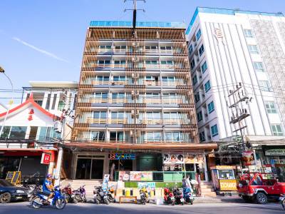 Hotel Dsure Patong