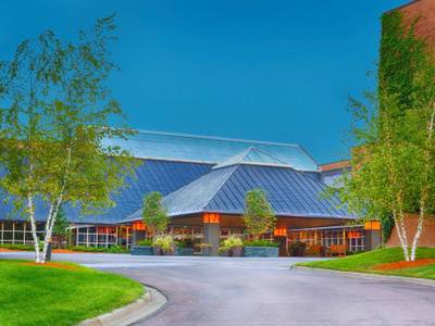 Crowne Plaza Minneapolis West