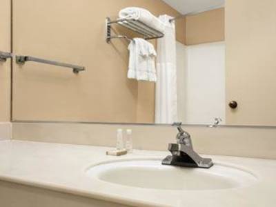 Holiday Inn Express Camarillo