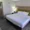 Country Inn & Suites by Radisson, Cincinnati Airport, KY