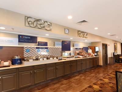 Holiday Inn Express Hotel & Suites Chicago Deerfie / Lincolnshire