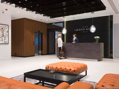 Grand Ascot Hotel (Foto)