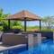 CasaBay Luxury Pool Villas