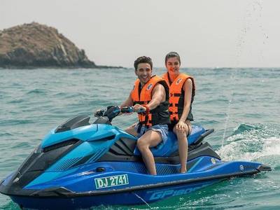 Royal Beach Hotel & Resort