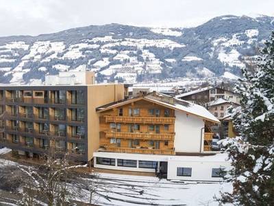 KOSIS Sports & Lifestyle Hotel