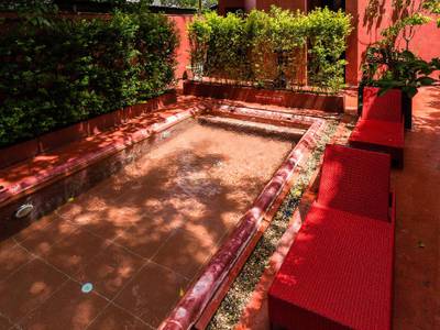 Amdaeng Bangkok Riverside Hotel