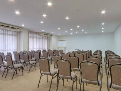 Praia Mansa Suite Hotel