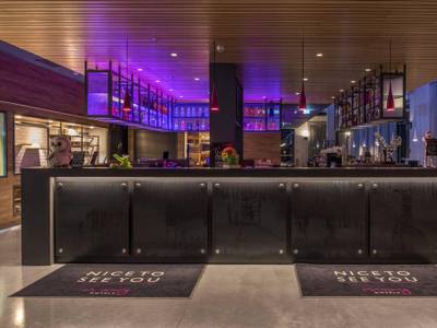 Moxy London Heathrow Airport