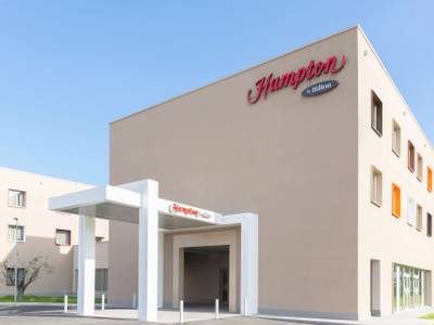 Hampton by Hilton Rome East