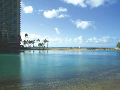 Waikiki Marina Resort at the Ilikai