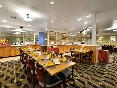 Clarion Hotel & Convention Center