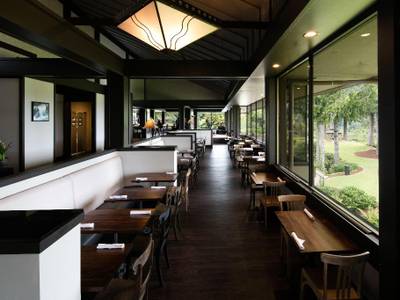 RL Olympia by Red Lion