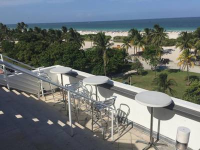 Congress Suites at The Strand