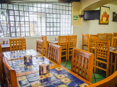 Hotel Arboledas Expo