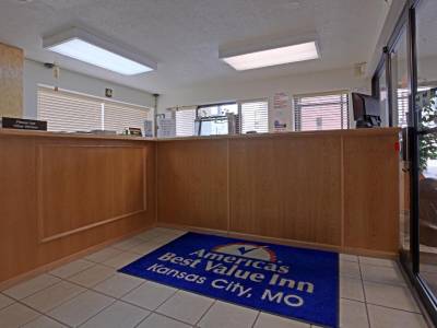Americas Best Value Inn & Suites - Kansas City/Downtown