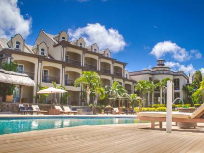 Sunset Reef Resort & Spa