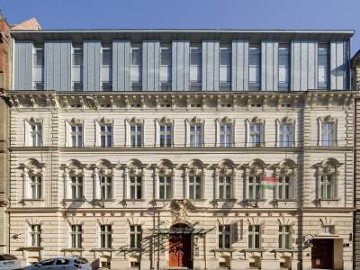 Mamaison Residence Izabella